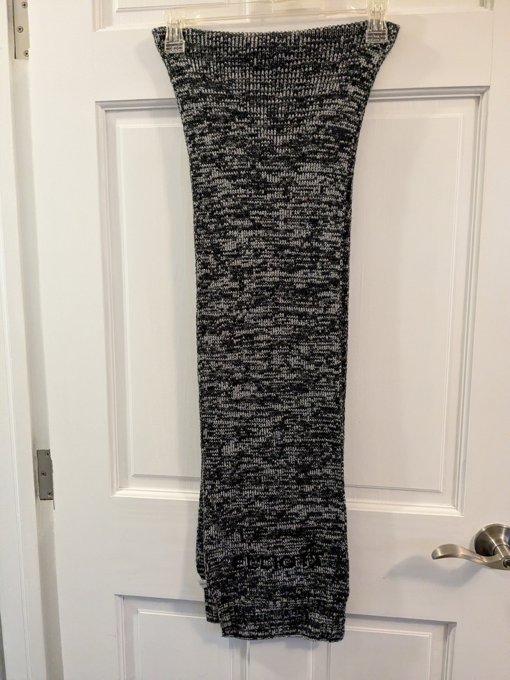 Sports Tek Elliott Scarf